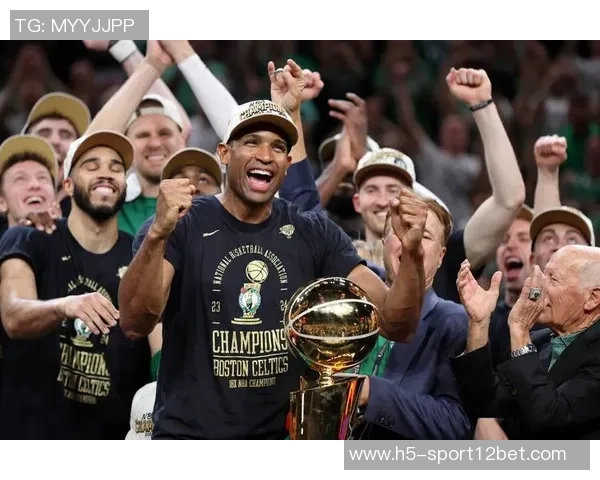 霍福德谈加盟勇士背后的动机经济因素与争冠目标并重